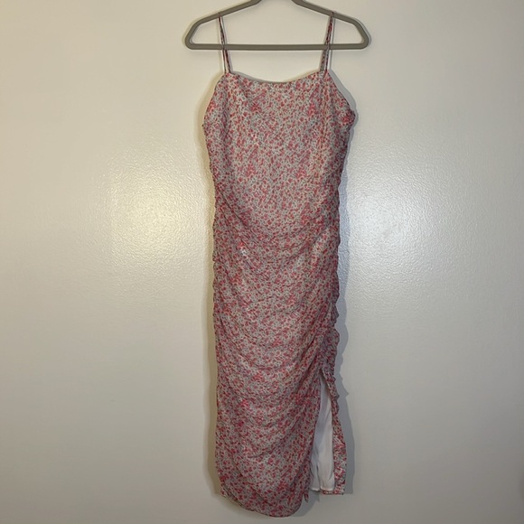 Bardot | New Pink Ditsy floral ruched midi dress Women’s size 12/XL cocktail - Picture 2 of 8